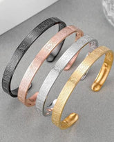 Islamic Ayat Ul Kursi Bracelet – Elegant Arabic Calligraphy Bangle